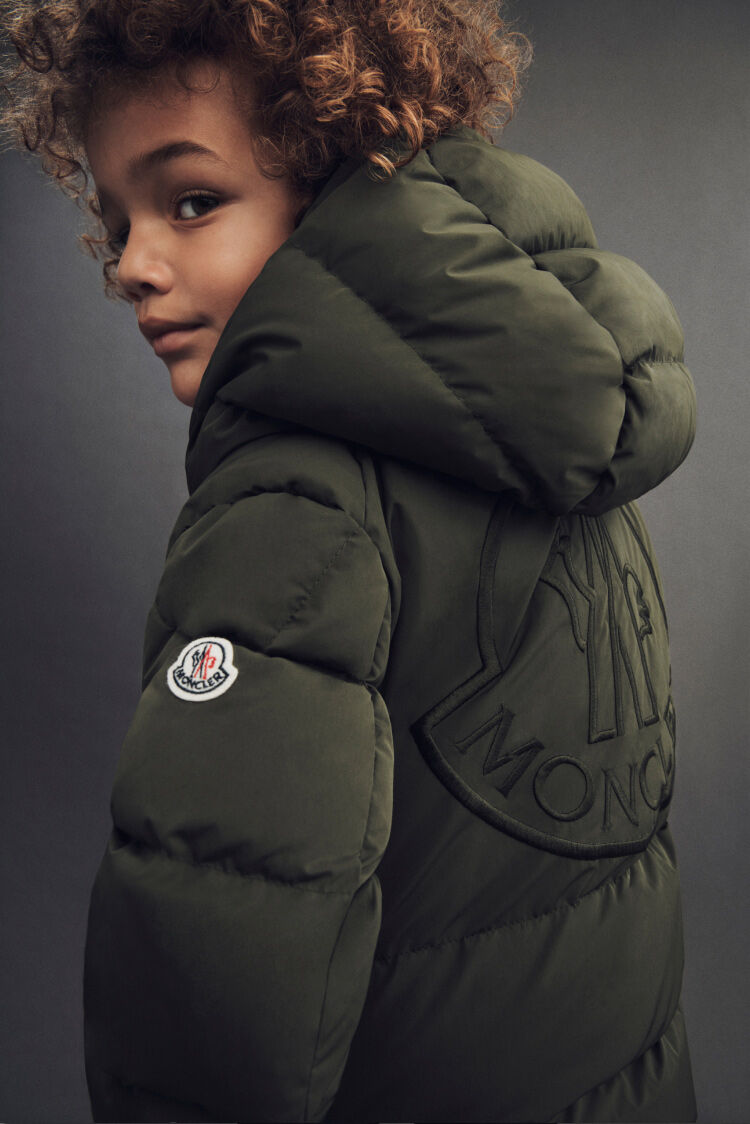 【美品】MONCLER 130 ダウンコート