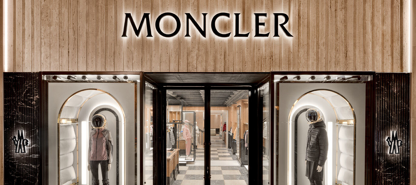Moncler chicago deals