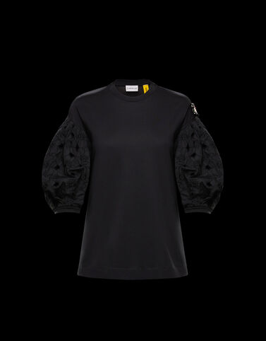 Moncler 소매 자수 장식 티셔츠 블랙