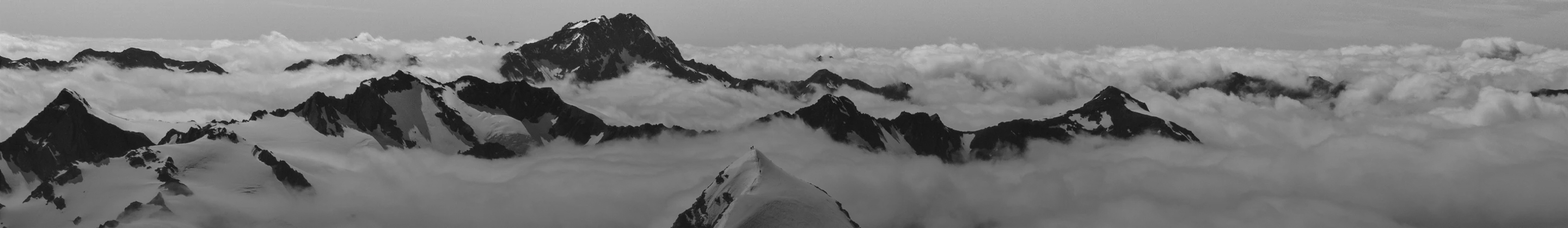 Moncler Peaks