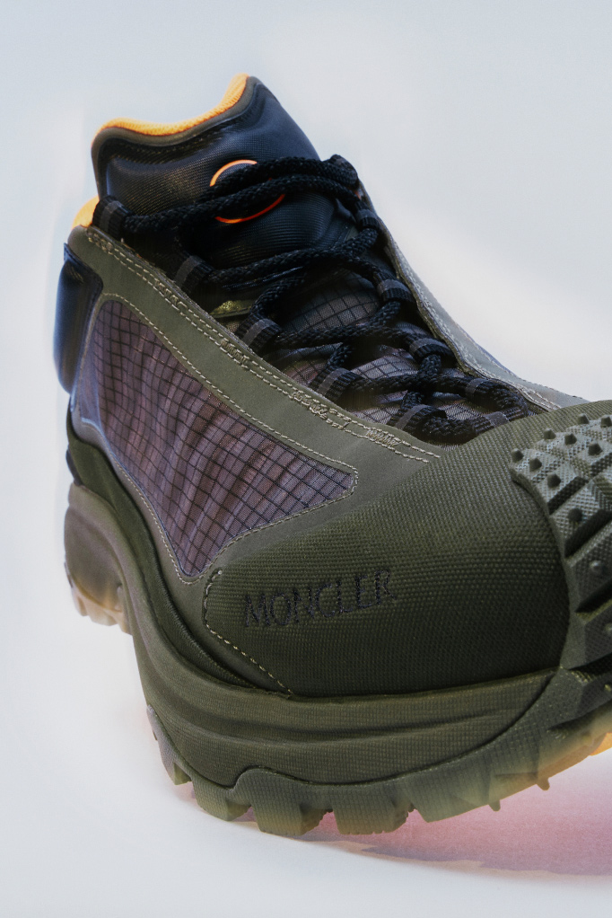 Khaki & Black Trailgrip Lite Trainers | Moncler