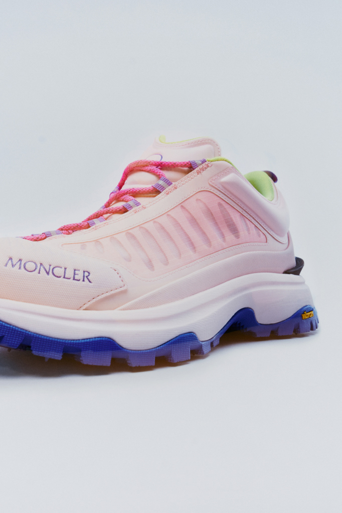 Light Pink Trailgrip Lite Trainers | Moncler