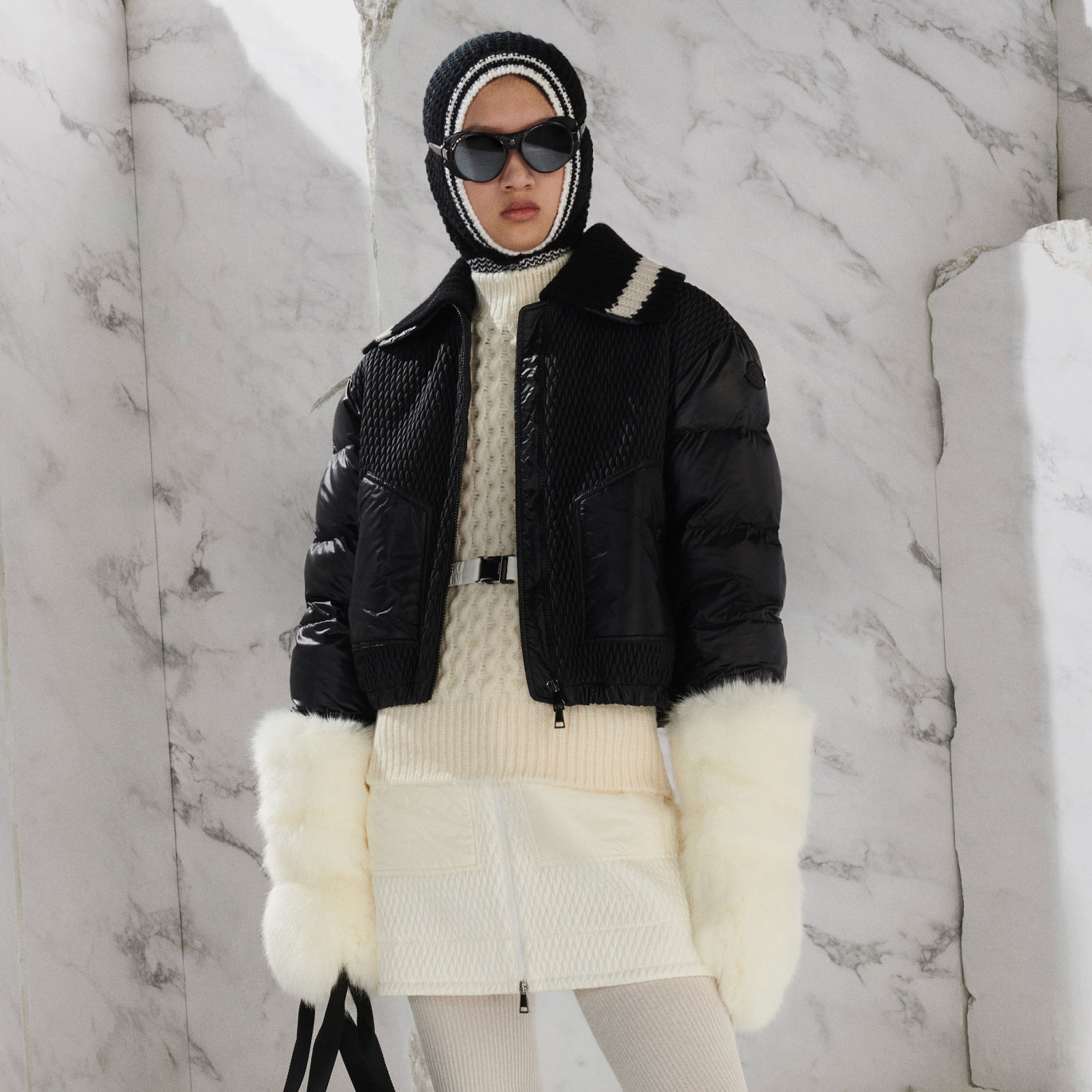 2021年〜2022 MONCLER Congloue ケープイングリーン