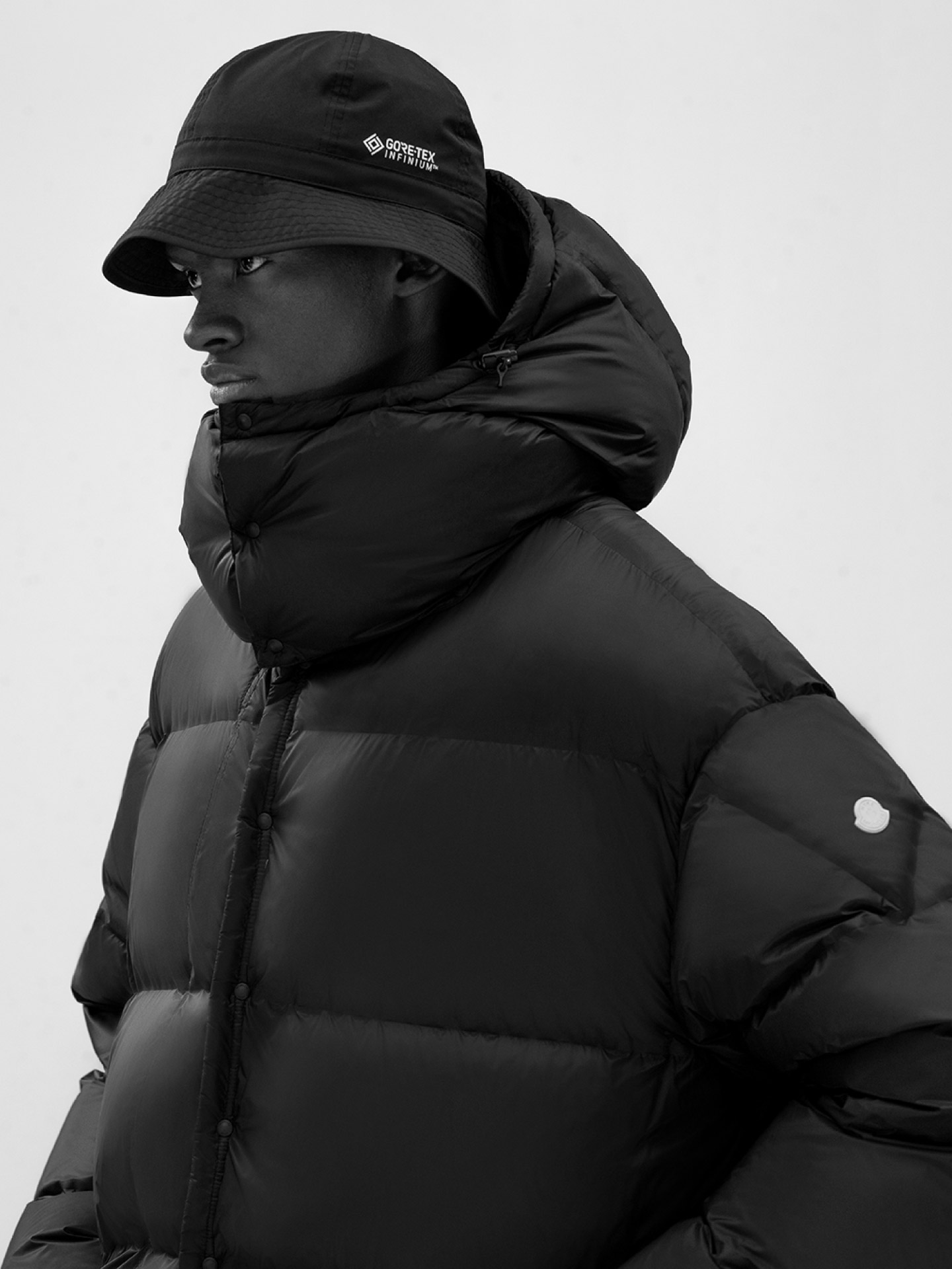 22SS MONCLER 1952 モンクレール MARIE GENIUS